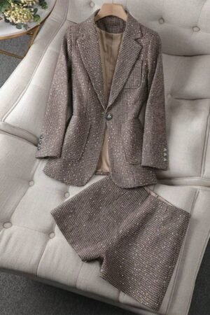 Women's Elegant Solid Color Faux Pocket Peak Lapel Suit Jacket And High Waist Single Button Wide Leg Trousers Two-Piece Suit